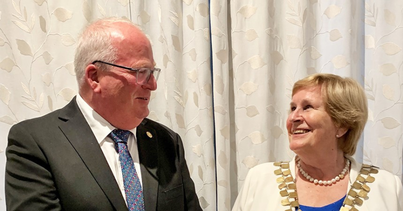 Gunhild Aalstad er vår nye distriktsguvernør - vi ønsker henne velkommen.