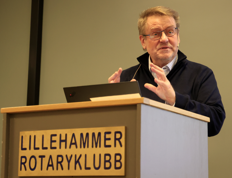 31 var tilstede på Rotarymøtet tirsdag kveld da professor Ole Gunnar Austvik orienterte om energi- og strømkrisa i Europa.