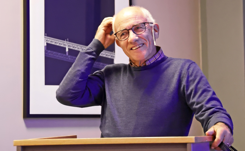 31 var til stede da Olaf Melbø holdt sitt EGO-foredrag tirsdag kveld – en variert og imponerende livshistorie.