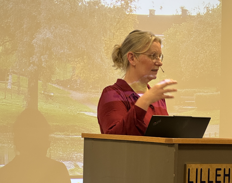 Arkeolog og seksjonsjef Torill Skillingsaas Nygard